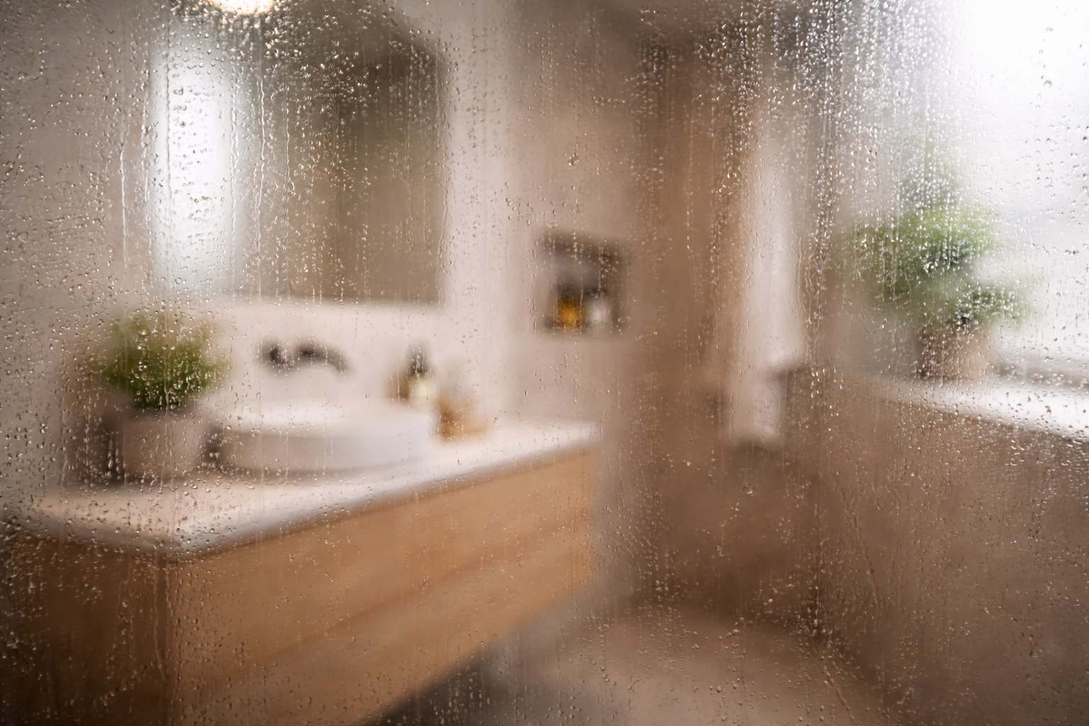 Zamagljena tus kabina u kupatilu